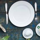 Prato Raso 26,5cm Em Porcelana Redondo Germer Com Relevo Chev