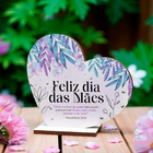 Presente Em Forma De Coração Para O Dia Das Mães