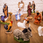 Presépio Natalino Com 14 Peças + Estábulo