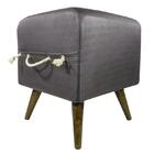 Pufe Virginia Factor Cinza Com Bolso Pé Palito Inclinado