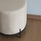 Puff Compacto Estofado Base De Metal Champanhe