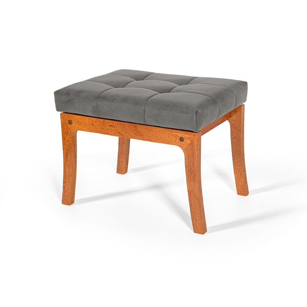 Puff De Madeira Com Estofado Retangular Veneza Cinza – Straub