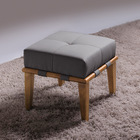 Puff Decorativo 45cm Martínez Linho Pés Madeira Cinza/natural