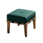 Puff Decorativo 45cm Martínez Veludo Pés Madeira Verde/mel G6