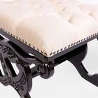 Puff Decorativo Capitonê Com Tachas Eros Preto E Bege