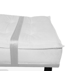 Puff Decorativo Com Cinto Branco Suede Cores - Ds Estofados -