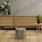 Puff Decorativo Lewis 45x45 Cm Pés Mustard Veludo Marrom Clar