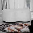 Puff Decorativo Orgânico Beatriz Suede Rodapé Preto - Estopar