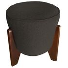 Puff Decorativo Redondo Itália Veludo Marrom Café Pé Madeira