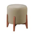 Puff Decorativo Redondo Pés De Madeira Thor Sala Quarto Bege
