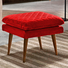 Puff Decorativo Vermelho Com Pés Palito Columba