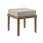 Puff Estofado Pés Em Madeira Maciça Londres Volttoni Nogueira