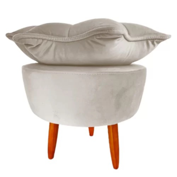 Puff Luxo Petala Veludo Sala Ou Recepcao Cor Cinza Claro