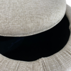 Puff Redondo Baú Não É Segredo Debrum Linho Palha 54x60 Ns0601