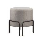 Puff Redondo Torvi Em Linho E Base Metal Preto Agarb Decor Li