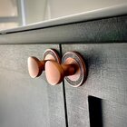 Puxador Beetle Com Base Granada Vecchio Cobre Zen