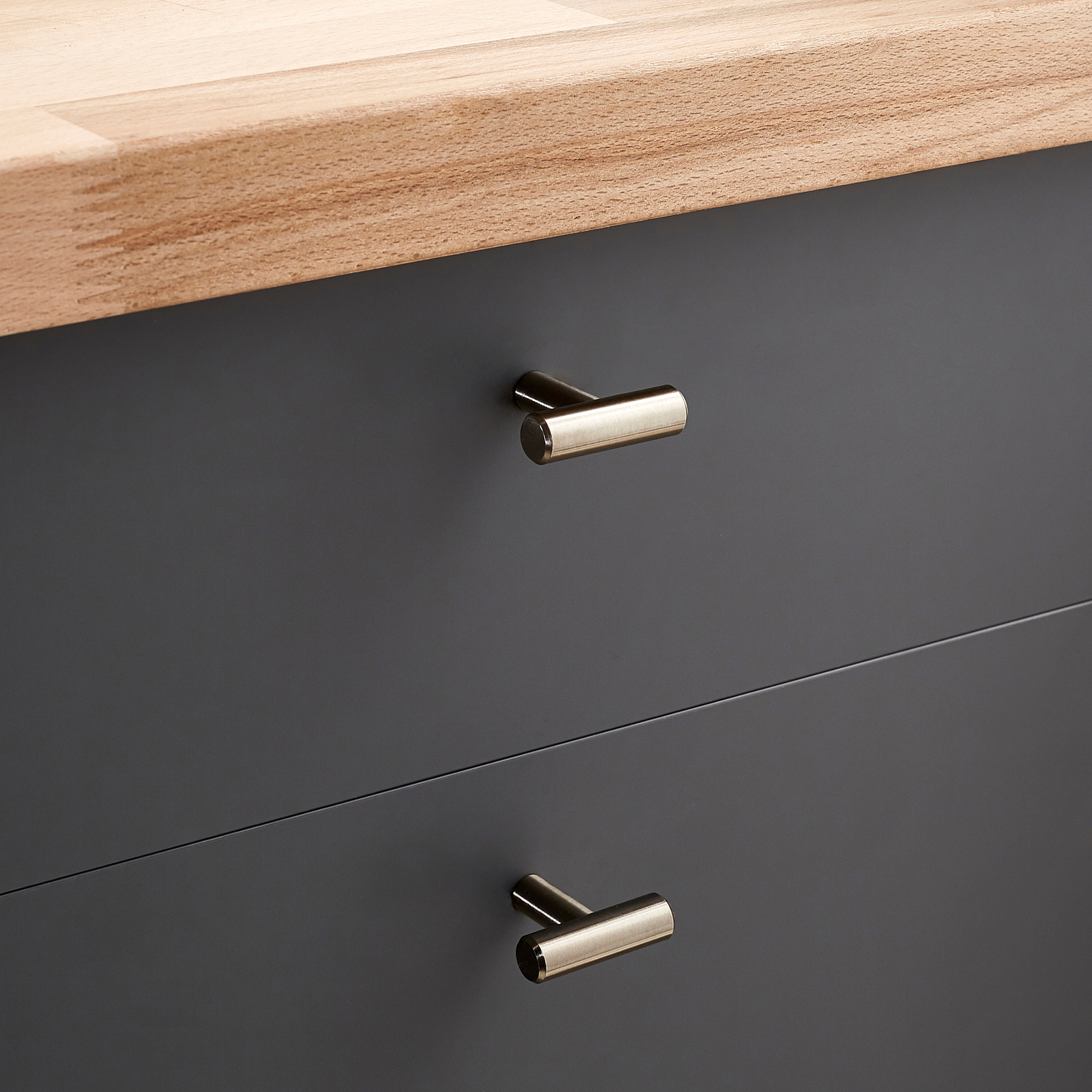 Design minimalista com facilidade na abertura