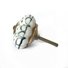 Puxador De Porcelana Jazz Branco E Cinza