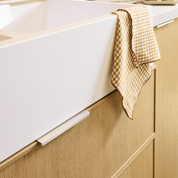 Puxador para Móveis Alumínio Prata 146mm 1 Peça Livio Inspire