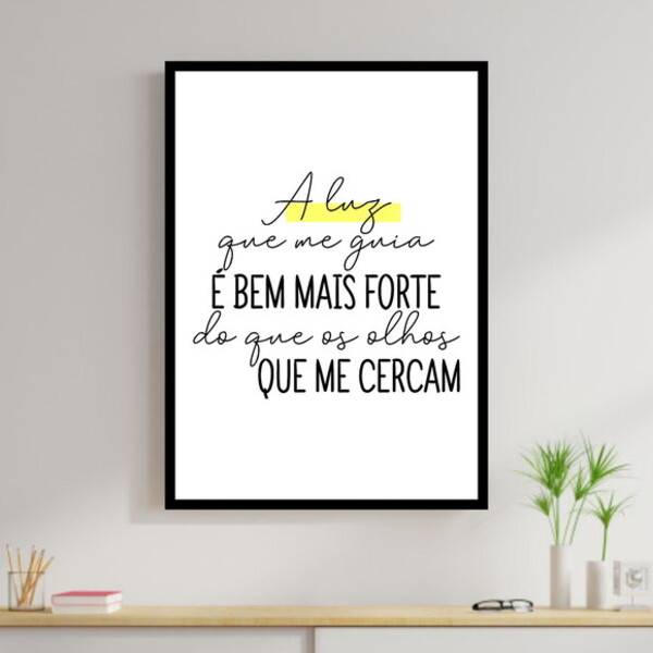 Quadro A Luz Que Me Guia 24x18cm Moldura:madeira Branca