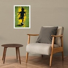 Quadro Arte Criança Jogando Futebol 45x34cm - Com Vidro Moldu