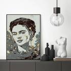Quadro Artístico Frida Cinza E Preto 33x24cm - Com Vidro Mold