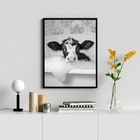 Quadro Banheiro Vaquinha Tomando Banho 45x34cm Moldura Branca