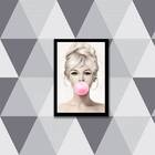 Quadro Brigitte Bardot Chicletes 33x24cm - Com Vidro Moldura: