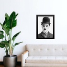 Quadro Charlie Chaplin Abstrato Preto E Branco 45x34cm Moldur