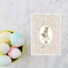 Quadro Coelhinha Fundo Floral Vintage 45x34cm - Com Vidro Mol