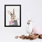 Quadro Coelhinho Jardineira Flores 24x18cm - Com Vidro Moldur