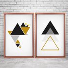 Quadro Com Moldura Chanfrada Triângulos Dourados