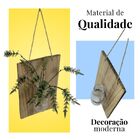 Quadro De Madeira Com Vaso De Vidro De Parede