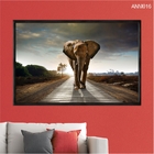 Quadro Decorativo 40x60cm Vidro Elefante Na Estrada Anm016