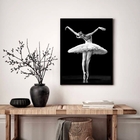 Quadro Decorativo Bailarina P&b  - 70x50cm Moldura Branca