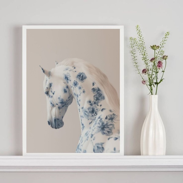 Quadro Decorativo Cavalo Soft Flores Azuis 33x24cm - Com Vidr
