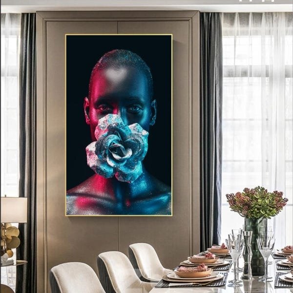 Quadro Decorativo Conceitual Woman Black Com Moldura Dourada