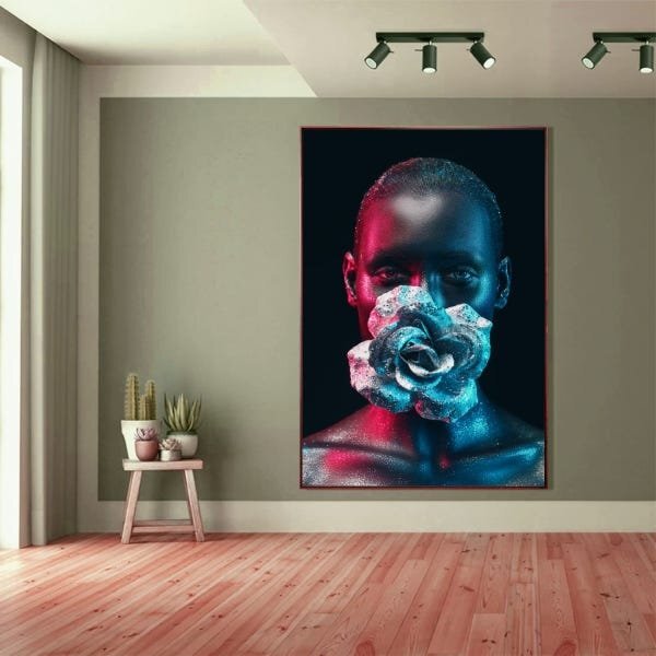 Quadro Decorativo Conceitual Woman Black Com Moldura Marrom 1