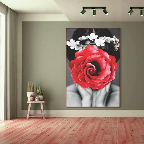 Quadro Decorativo Conceitual Woman Red Rose Com Moldura Marro
