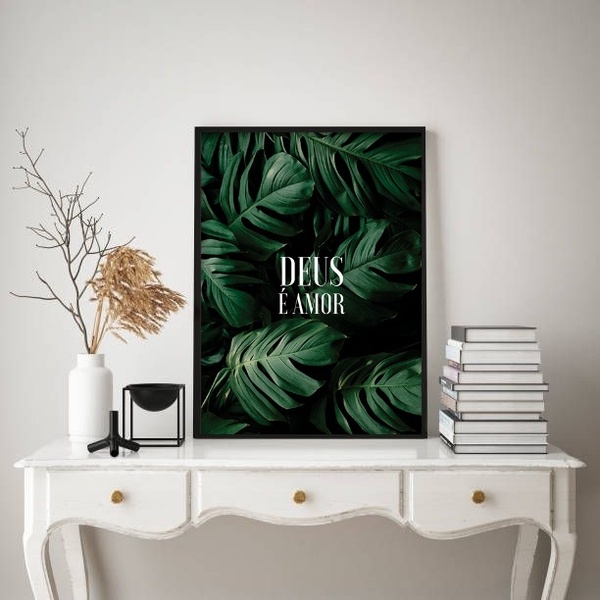 Quadro Decorativo Deus É Amor 33x24cm Moldura Preta