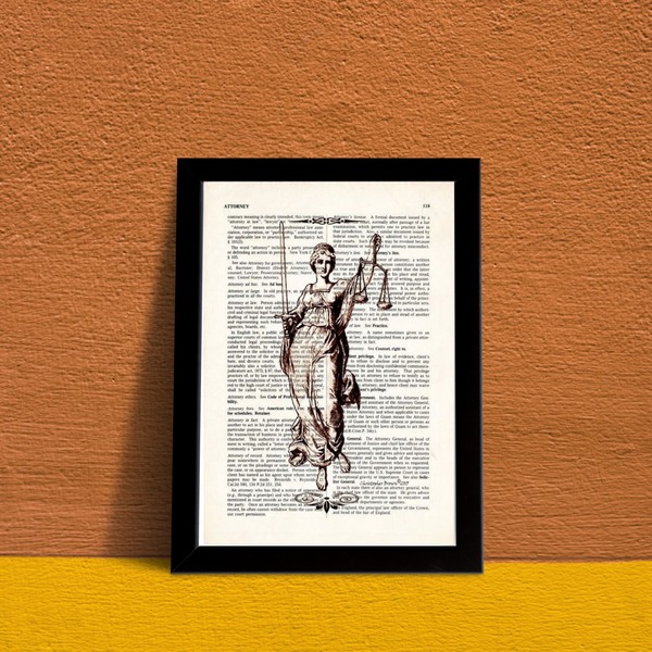 Quadro Decorativo Deusa Da Justiça vintage 45x34cm - Com Vidr