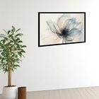 Quadro Decorativo Flor Translúcida  - 50x70cm Moldura Preta