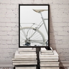 Quadro Decorativo Fotografia Branca Bicicleta 33x24cm Moldura