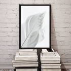 Quadro Decorativo Fotografia Branca Pena 45x34cm Moldura:made