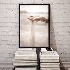 Quadro Decorativo Fotografia Mão Areia Praia 24x18cm Moldura: