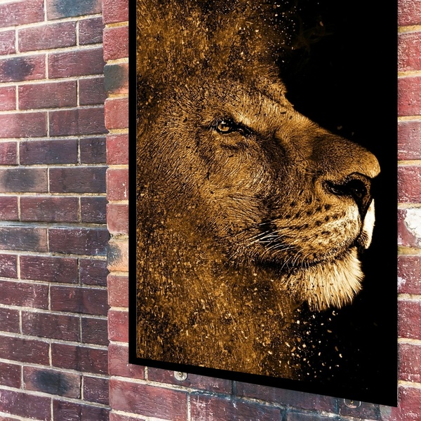 Quadro Decorativo Leão Ouro  - 70x50cm Moldura Preta