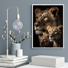 Quadro Decorativo Leoa Com Filhotes 24x18cm - Com Vidro Moldu