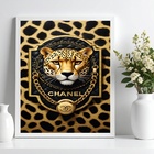 Quadro Decorativo Onça Luxo Grife Marca 33x24cm - Com Vidro M