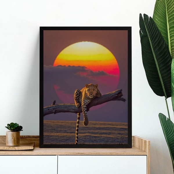 Quadro Decorativo Onça Paisagem Por Do Sol 45x34cm - Com Vidr