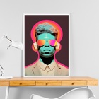 Quadro Decorativo Ouvindo Música 45x34cm - Com Vidro Moldura